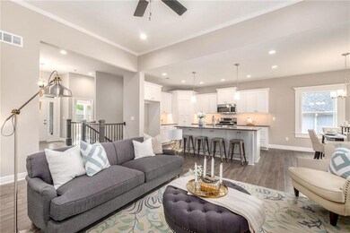 10610 W 49th Place, Shawnee, KS 66203 - photo 6