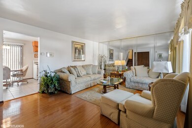 4057 Russet Way, Country Club Hills, IL 60478 - photo 3