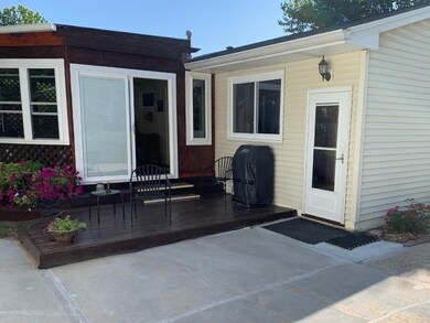 748 34th St, West Des Moines, IA 50265 - photo 5