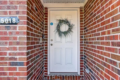 5018 Acre Estates Dr W, Jacksonville, FL 32210 - photo 5