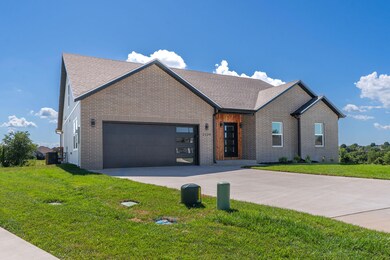 2220Braxton-3