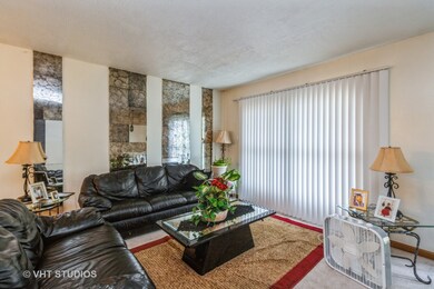 3613 Coventry Ct, Hazel Crest, IL 60429 - photo 3