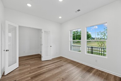 3142 Rolling Brook Dr, Columbia, TN 38401 - photo 6