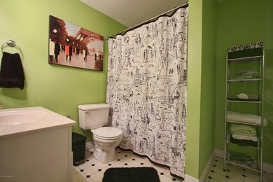 7409 Duchess Dr, Louisville, KY 40228 - photo 6