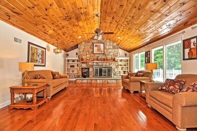 235 Prospect St, Franklin, MA 02038 - photo 4