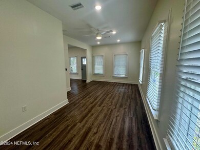 3684 Eloise St, Jacksonville, FL 32205 - photo 5