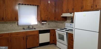 1529 Crest View Ave, Hagerstown, MD 21740 - photo 4