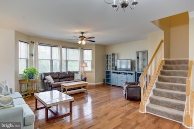 584 Burr Oak Ct, Prince Frederick, MD 20678 - photo 4