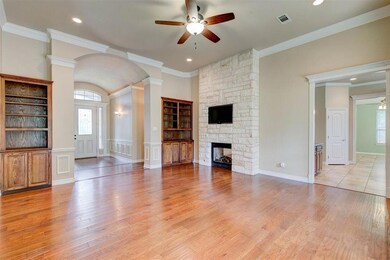 589 S Sugartree Dr, Lipan, TX 76462 - photo 5