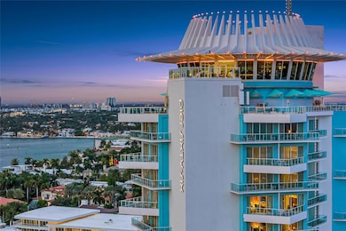 Pier 66 Iconic Tower