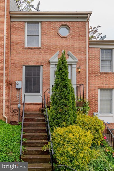 5027 9th St S, Arlington, VA 22204 - photo 2