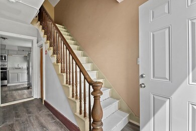 16 Laurel St, Clinton, MA 01510 - photo 2