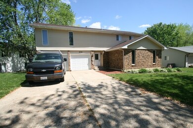 232 Judson Ave unit B, Oswego, IL 60543 - photo 2