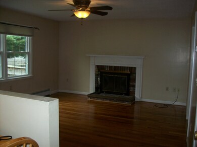 20 Riversedge Dr, Salem, NH 03079 - photo 3