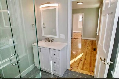 74 Warner St unit 1, Newport, RI 02840 - photo 6