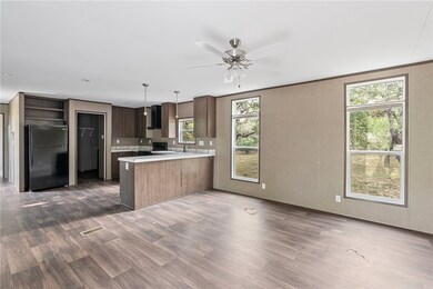 5056 River Oaks Dr, Beeville, TX 78102 - photo 5