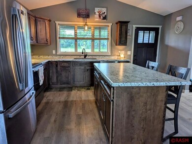 2316 2316 Lake Ave, New Ulm, MN 56073 - photo 3