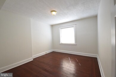 4104 Edmondson Ave, Baltimore, MD 21229 - photo 6