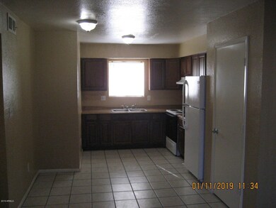 305 E Vine Cir unit 101, Mesa, AZ 85210 - photo 4