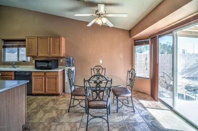 Kitchen (1)