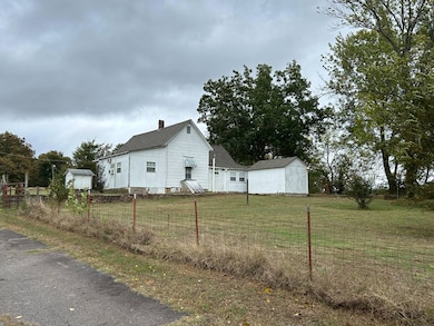 717 Brannon St, Altus, AR 72821 - photo 3