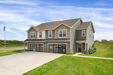 Highview Park twin homes in Shakopee!