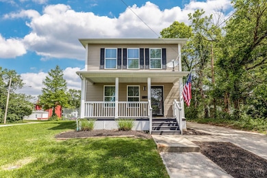 1402 Regent Ave, Cincinnati, OH 45237 - photo 2