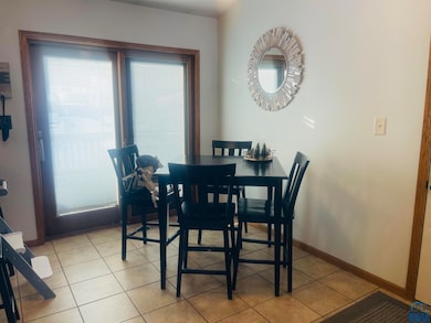 3301 Morgan St, Sioux City, IA 51104 - photo 7