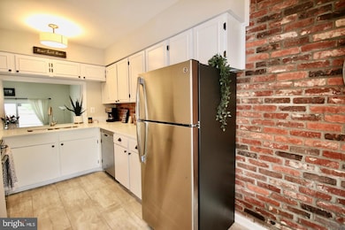 5918 Prince George Dr unit 313, Springfield, VA 22152 - photo 4