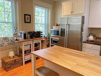 8 Colbourne Crescent unit 2, Brookline, MA 02445 - photo 7