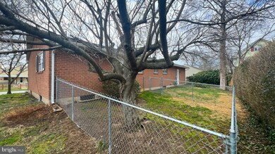 445 Childs Ave, Drexel Hill, PA 19026 - photo 4