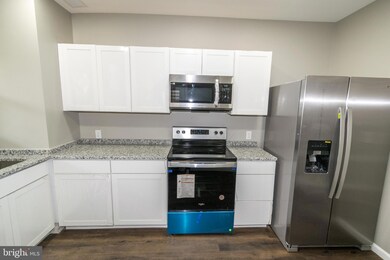 119 N Church St, Waynesboro, PA 17268 - photo 3