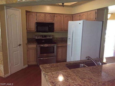 KITCHEN APPLIANCES