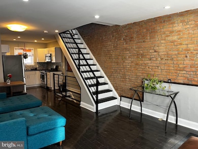 2423 W Seybert St, Philadelphia, PA 19121 - photo 4