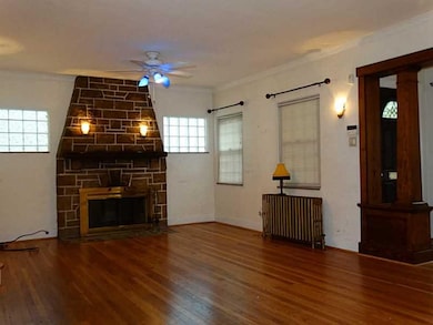 Living Room.