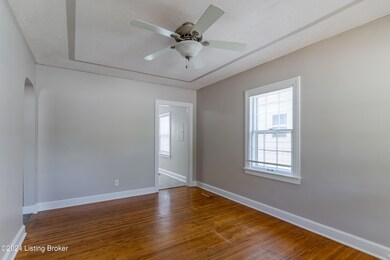 1554 Clara Ave-06239