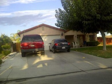 1920 Fern Tree Close, Wasco, CA 93280 - photo 3