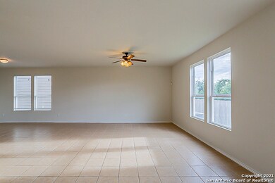 10119 Round Ridge, San Antonio, TX 78254 - photo 5