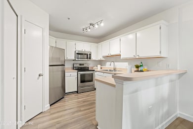 08-Kitchen