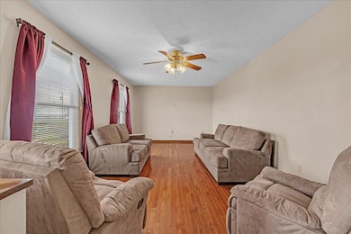 506 Alpine Cir, Talbott, TN 37877 - photo 4