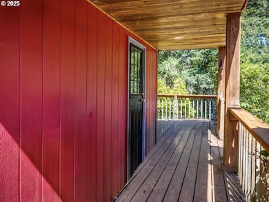 20284 El Romar Dr NE, Scotts Mills, OR 97375 - photo 3