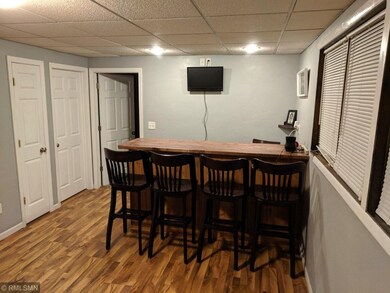 game room/bar