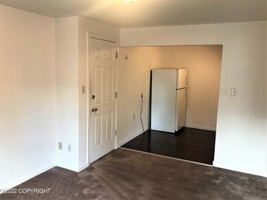 914 W 26th Ave unit 4, Anchorage, AK 99503 - photo 3