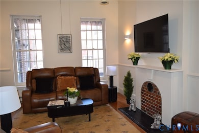 422 W Clay St, Richmond, VA 23220 - photo 6