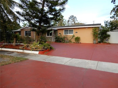 19901 SW 92nd Ave, Cutler Bay, FL 33157 - photo 2