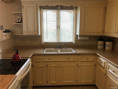 60 Greenwood Cir, North Tonawanda, NY 14120 - photo 6