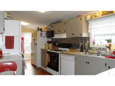 133 Morways Park, Charlestown, NH 03603 - photo 7