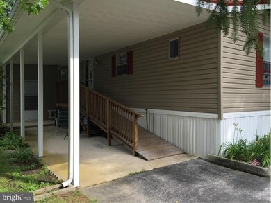 1160 Leisure Dr, Chambersburg, PA 17202 - photo 3