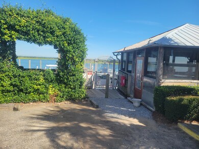 gate