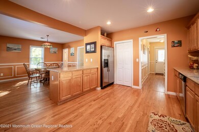 22 Oak St, Keyport, NJ 07735 - photo 7